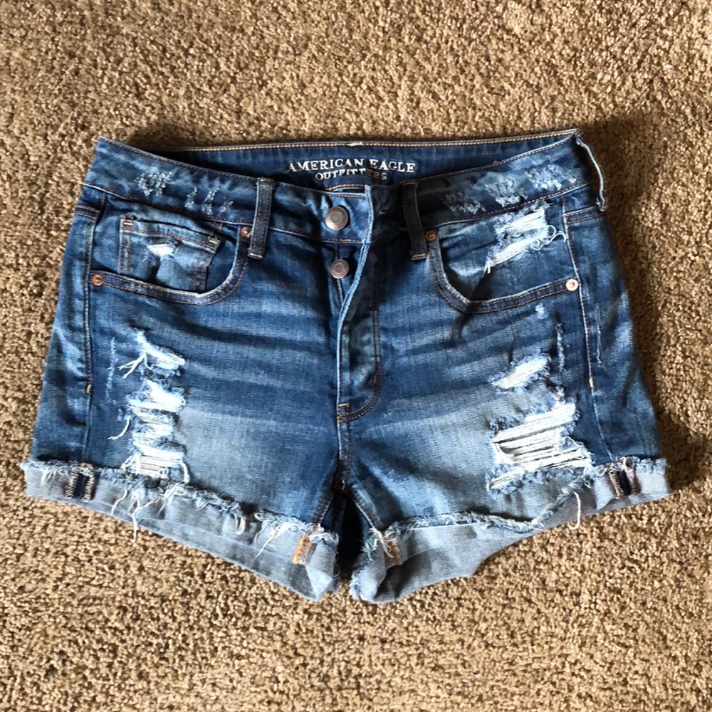 Women’s American eagle Tom girl size 8 shorts